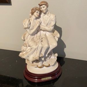 Giuseppe Armani Garden Wedding 0189F figurine